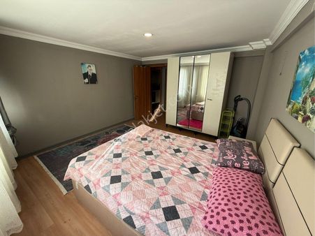 Kuşadası Ege Cadde Üstü İçi Yapılı