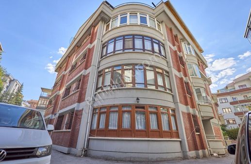 Birlik Mahallesinde Harika Konumda Teraslı Dubleks Daire.