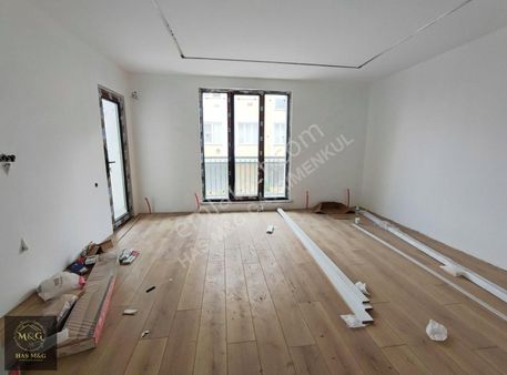 Ana Caddeye Yakın Sıfır Yapım 2+1 Arakat