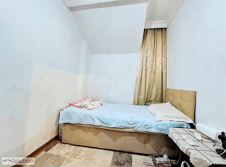 Acil Yatırımlık Yenibosna Ayazma Mevkii 60 M² B.katı Daire