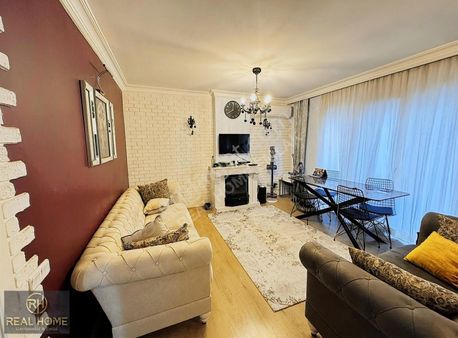 Sevinç Evleri 2'de 1+1 Kiralık 75 M2 1.kat Eşyalı Daire