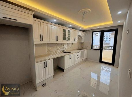 Gebze Eskihisar Manzaralı İskanlı Lüx 4+1 Satılık Daire