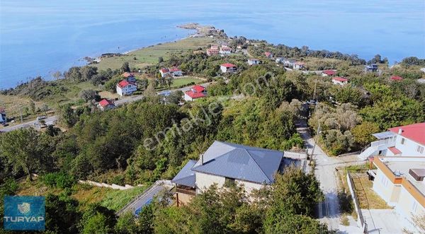 Yason Burnunda Manzarlı Havuzlu Satılık Taş Villa.