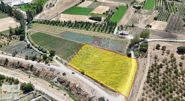 Vadi Emlak'tan Tokat Gümenek'te 5.478 M2 Yatırımlık Satılık