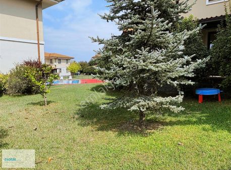 Başiskele Paşadağda Site İçinde Kiralık 3+1 Çatı Dubleksi Daire