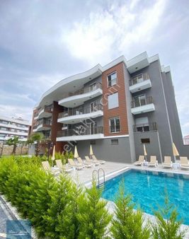 Emsallerinden Düşük Fiyatlı Site İçersinde Lüks Daire