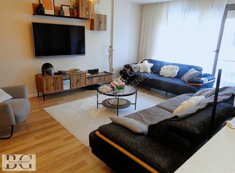 Bal Gayrimenkul- Görecede Havuzlu Site İçinde Huzurlu 2+1 Daire