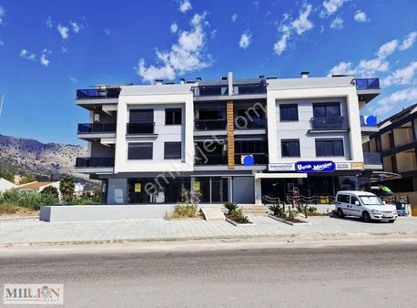 Plaja En Yakın Lokasyon