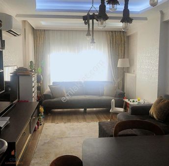 Karşıyaka Şemikler Ordu Bulvarı Yakını Satılık 3+1 Lüx Daire