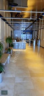 Gayrettepe Cadde Üzerinde, Kiralık 674 M2, Dekorasyonlu Ofis...