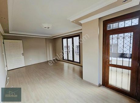 Çırçır Metro Durağı Yakını Kiralık 2+1 Daire (site-k.otopark)