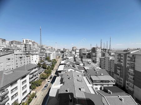 Güzelyakada Manzaralı 9. Kat Ful Yapılı Çift Asansör Geniş 4+1 Daire