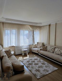 P.konak Mah Hamit Kaplan Caddesi Üzerinde 3+1 Satılık Daire