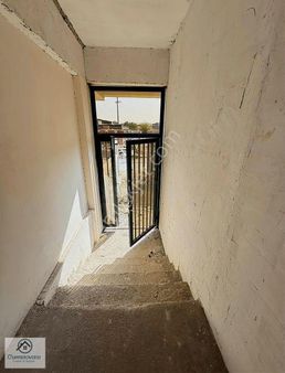 Cumaovası Emlaktan Satılık Adliye Yakını 1+1 Yatırımlık Daire