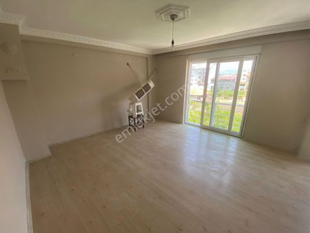 Muğla Dalaman'da Kiralık Eşyasız 2+1 Daire