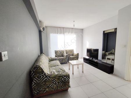 Girne Zeytinlik'te Eşsiz Konumda Eşyalı Kiralık 2+1 Daire !!