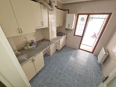 Selim Cad. Paraleli Daireye Ek Teras Balkonlu Yalıtımlı 3+1