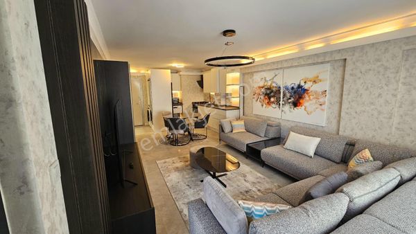 Arel'den Güvenevler Yeşilyurt Mobilyalı Emsalsiz Sıfır 2 Kat Ön Geniş 1+1