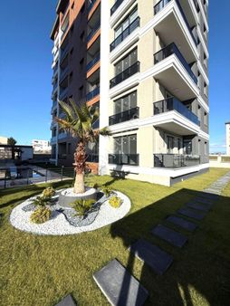 Silivri Yenimahallede Butik Siteiçi Havuzlu 2+1 Satılık Daireler