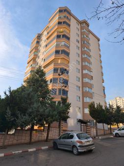 Er-taş'tan Lider Toptan Market Üzeri 240 Netli Hasarsız Geniş 4+1