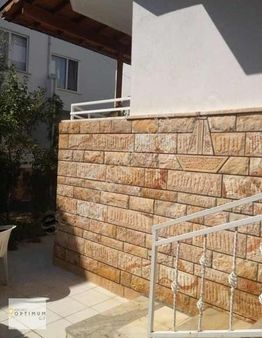 Optimum Gy'den Avcılar'da Satılık Tripleks Villa