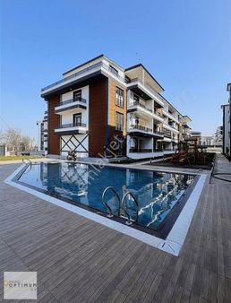 Kartepe Fsm'de Site İçi,havuzlu 3+1 Ebeveyn Banyolu Daire