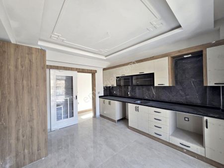 Göktürk'te Sıfır Yerden Isıtmalı Bakımlı Ultra Lüx 2+1 Daire
