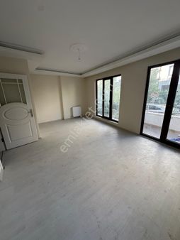 Ata Emlak'tan Yeni Binada 1+1 Giriş Kat 75 M2 Kiralık Daire
