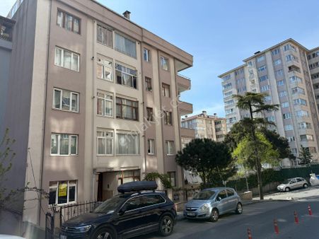 Yankı'dan Üsküdar Barbaros Mah.de 3+1 Satılık Boş 125 M2 Daire