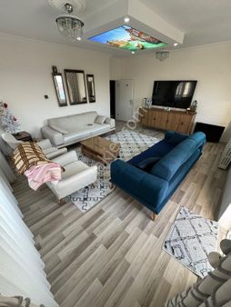 Yuvam Gayrimenkul'den Belediye Bloklarında Satılık 2+1daire