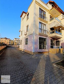 Optimum Gy Den Başiskele Serdarda Kiralık 2+1 Yüksek Giriş Daire