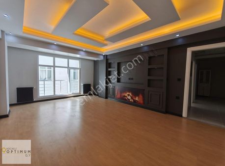 Esenyurt Üçevler Mahallesinde Kiralık 2+1 Daire