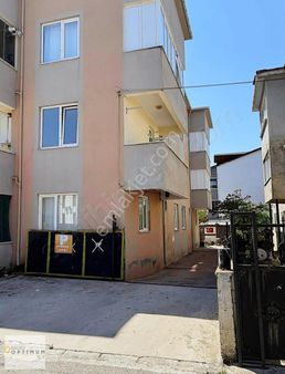 Derince Harmantarla Cami Karşısı Kiralık 3+1 Ara Kat Geniş Daire