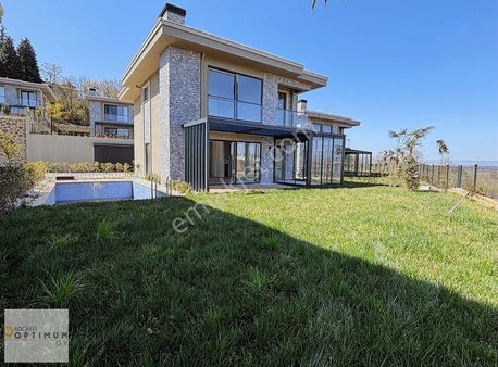 Kartepe Derbent Kavanpark 2 De Havuzlu Site İçi Satılık Villa