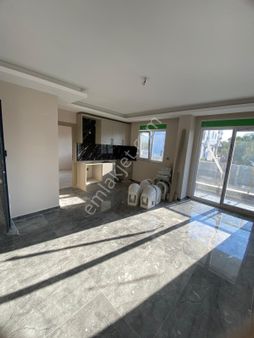 Esentepe Mahallesi Ayrı Wc - Banyolu Büyültmeye Uygun 1+1 Fırsat Daire