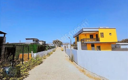 Buca Karacaağaç'ta Satılık 283 M2 Tarla