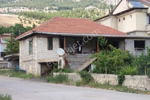 Mersin Toroslar Da 160 M2 Taş Ev
