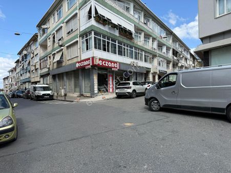 Yankıdan Nuhkuyusuna Parelel 3 Yıllık Binada 45m2 Satılık Dükkan