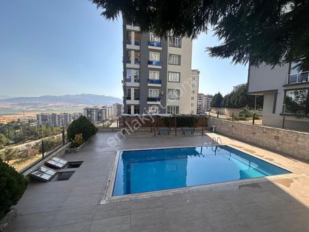 Cb' Den Harika Konumda Havuzlu Site Manzaralı Kiralık 4+1 Daire