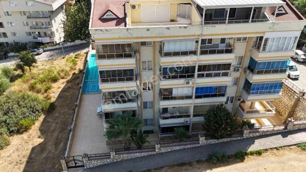 Didim Altınkum'da Havuzlu Sitede Satılık Lüks 2+1 Daire