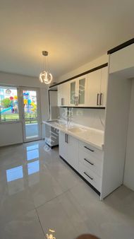 Poyraz Gayrimenkul'den Altınkum'da Satılık 2+1 Öncephe Yüksek Giriş Daire