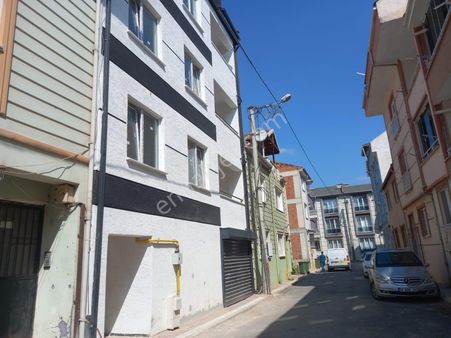 Roma' Dan Cumhuriyet Mh' De Satılık Daire