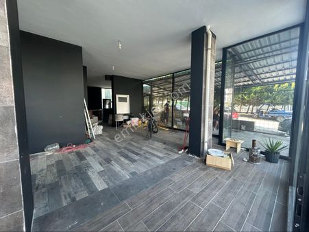 Körfezde Mükemmel Konumda Kiralık Dükkan