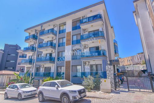 Kuşadası'nda Merkeze Yakın 1+1 Satılık Daire