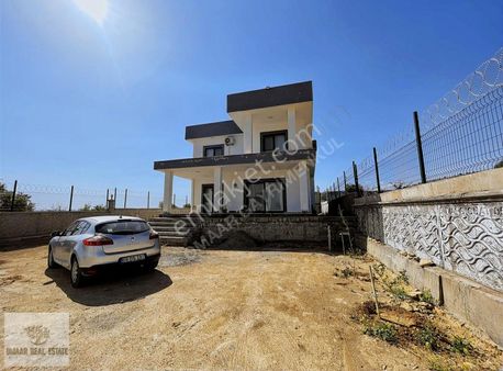 Özenle 1.sınıf Malzemeden Yapılmış Muhteşem Konuma Sahip Villa