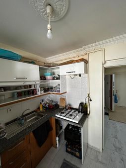 Akçinler Gayrimenkulden 3+1 – 135 M² Zemin Kat – Hazır Kiracılı Yatırım Fırsatı