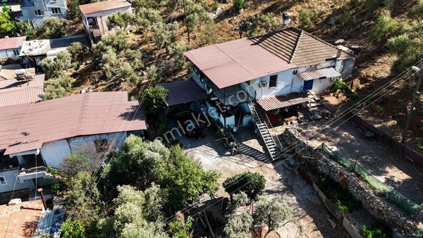Milas Damlıboğaz Mah. 2.325 M2 Satılık İçinde Köy Evi Olan Arsa
