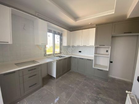 Dream Home'dan Eski Mezitli'de 2+1 Bağımsız Mutfaklı Fırsat Daire