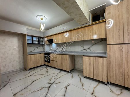 Keçiören Bademlik'te Ultra Mega Lüx Yapılı 4+2 Dublex Daire