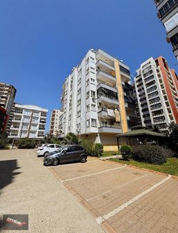 Emlak Z' Den ⫸ｆｉｒｓａt⫸menteş Mah. 3+1 Site İçerisinde